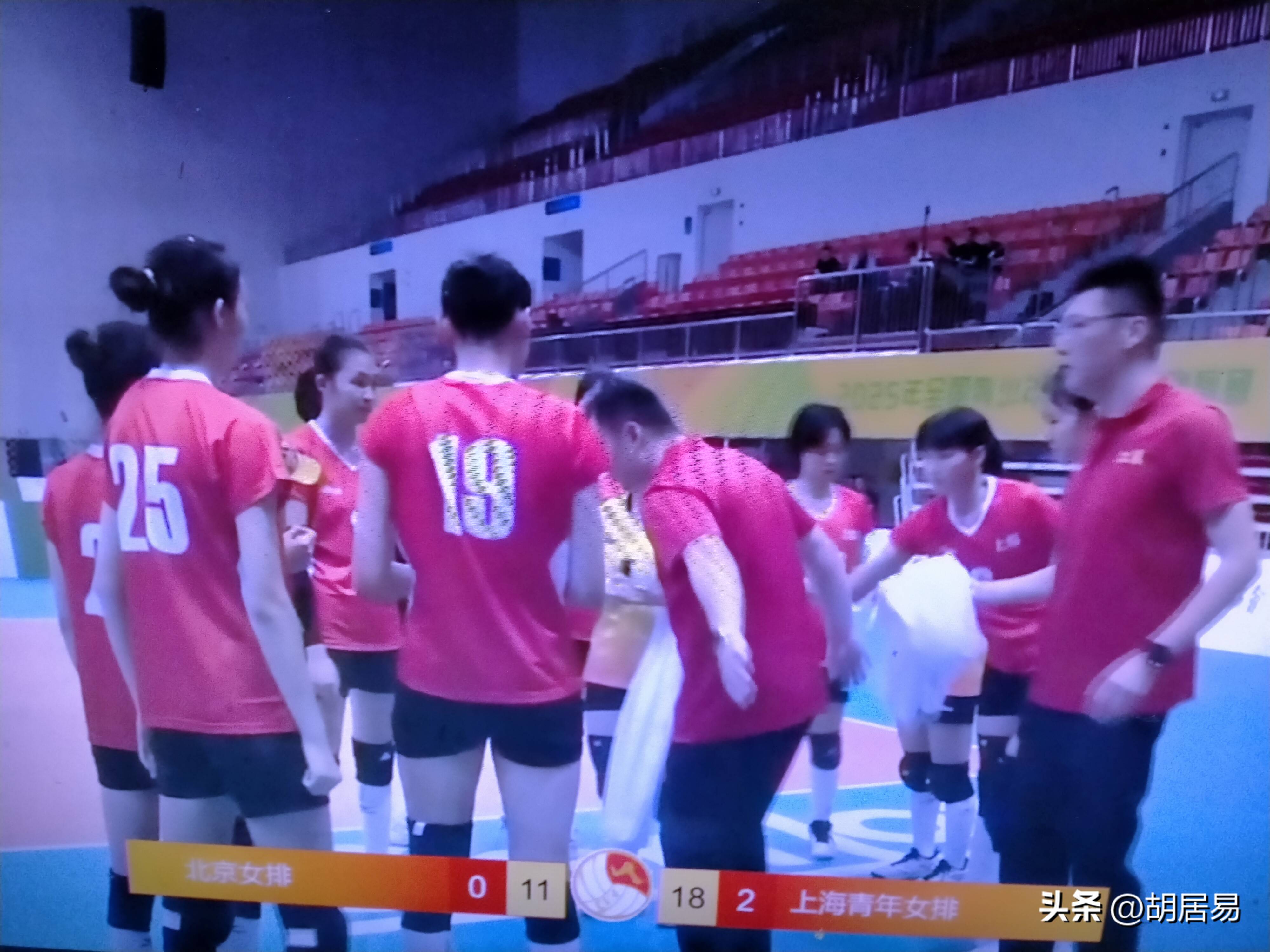 od体育官网-江苏男篮战胜上海队，夺得胜利