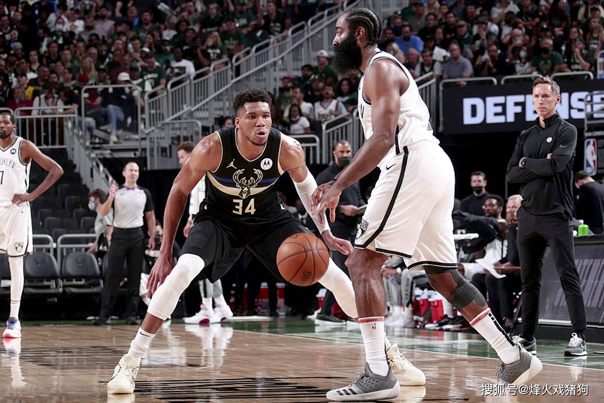 雄鹿成东部黑马，将面对强敌